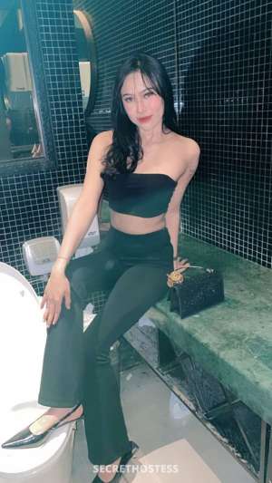Hot body and insatiable in bed Sintya, your independent  in Bali