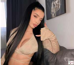26 year old Italian Escort in Southampton Sensual Escape Ultimate Pleasure and Verification with 