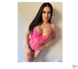 23 year old Asian Escort in Slough Satisfy Your Wildest Dreams with Party Girls Escort Agency