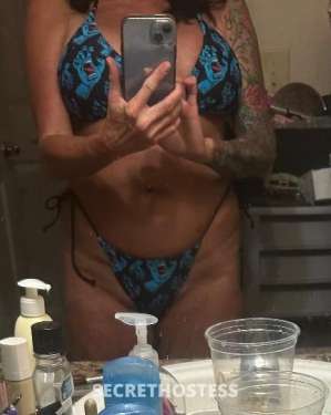 51 year old Escort in Oklahoma City OK Private Residence Companion in the Yukon