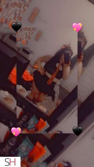 25 year old Caucasian Escort in Winnipeg Sweet Satisfaction with Shortyy Curvy BBW fantasy come true