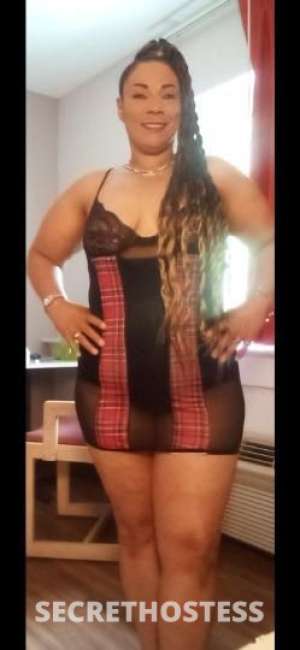 Voluptuous BBW MILF Seeks Fun and Adventures in Wichita KS