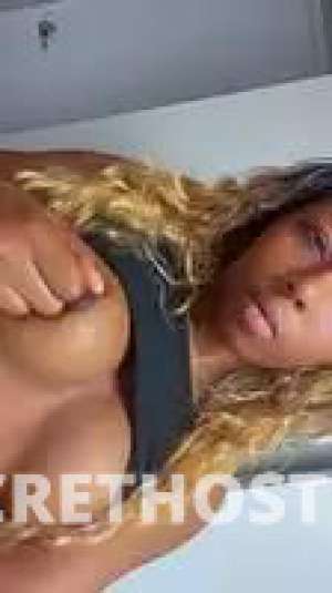 Experience the Classic Beauty and Sensuality of Petite Ebony in Victoria TX