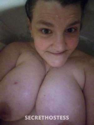 45 year old Escort in Buffalo NY Special Offer for Established Clients - Old Friends Only - 