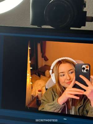 23 year old Escort in El Paso TX Treat yourself to pure bliss An Elite Dominant Submissive 