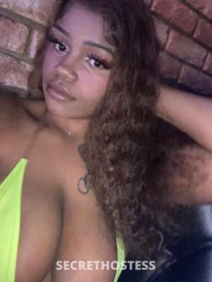 22 year old Escort in St. Cloud MN a facetime verification process is required before booking