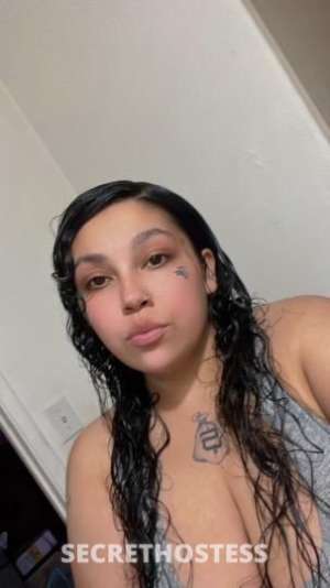 Nya 23Yrs Old Escort Green Bay WI Image - 1