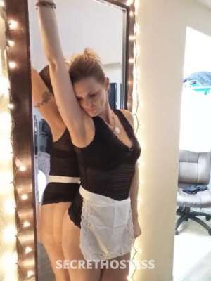 44 year old Escort in Macon GA Come and Experience Unforgettable Bliss with Miss Sassy Rose