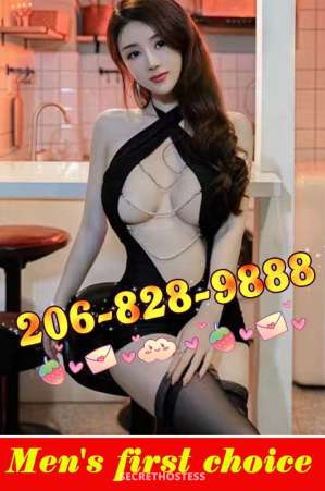 23 year old Asian Escort in Seattle WA Unleash Your Desires with the Sexy Massage at Moon Spa - 