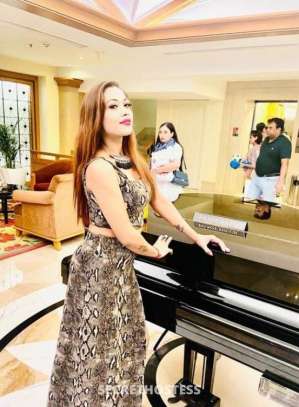 23 year old Indian Escort in Hyderabad Vip Model Airhostess College Girls Escor, escort