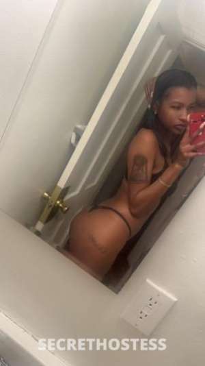 23 year old Indian Escort in Los Angeles CA India - Your Secret Lover for a Discreet and Clean Fun Time