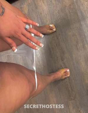 24 year old Escort in Memphis TN Experience the Best VIP Companionship by a White PAWG BBW