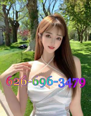 25 year old Escort in Los Angeles CA New Hottie of the Week Striking Eyes, Luscious Lips, and 