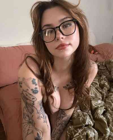 24Yrs Old Escort Size 12 9KG 6CM Tall Grantham Image - 3