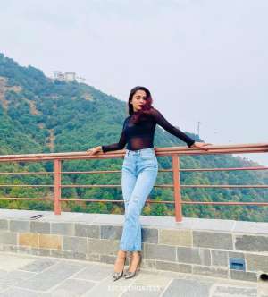 Anika 22Yrs Old Escort 159CM Tall New Delhi Image - 1