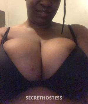 37 year old Escort in Cincinnati OH Let's Make Memories Together Curvy Babe Seeks Sugar 