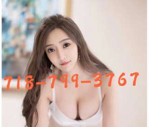 23 year old Asian Escort in Long Island NY Experience a Sensual Escape at Five Star Chinese Massage - 