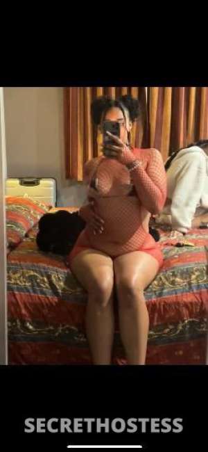 19 year old Escort in Miami FL Spicy Mami Chanel - Curvy and Unforgettable Companion for 