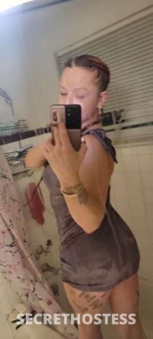 35 year old Escort in Detroit MI Unleash Your Wild Side Including Missy in Your Playful 