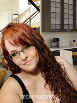 46 year old Escort in Dayton OH BBW Redhead Next Door Flirty, Fiery, and Ready to Please
