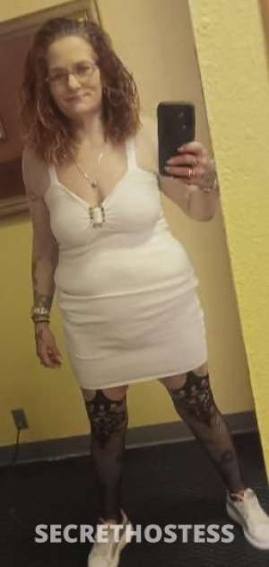 45 year old Escort in Columbus OH Top-Tier Escort for Unforgettable Pleasures in Columbus, 