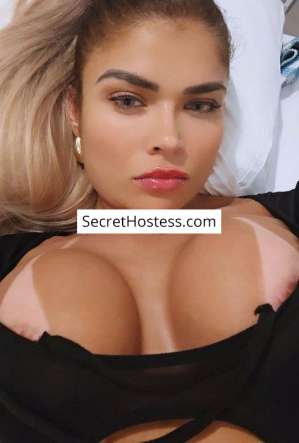 ? "Sexy and curvy Brazilian beauty Bianca awaits in  in Paris