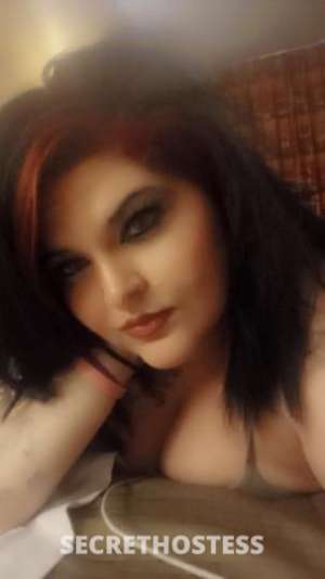 33 year old Escort in Columbus OH Experience the Ultimate Throat Pleasure BBW Throat 