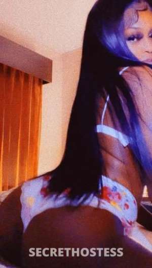 24 year old Escort in Charlotte NC I can't wait to make you smile