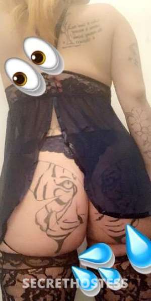 28 year old Escort in Staten Island NY Allow me to introduce myself I'm the captivating and 