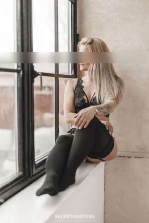 45 year old Central European Escort in Berlin Jana 45Yrs Old Central European Escort Blonde Blue Eyes 63KG