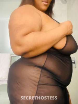 22 year old Escort in Raleigh NC Lina Your Goddess Next Door Special Deals on Quickies and 