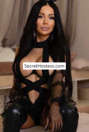Mihaella, Independent in Phuket