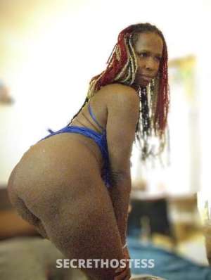 28 year old Escort in Cleveland OH Connecting and Building Friendships with Down-to-Earth 