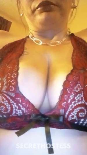 Unleash Your Wildest Fantasies with a Sensual Escort 40 DD  in Hickory NC