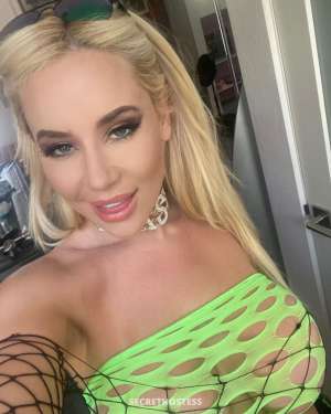 Savannah 23Yrs Old Escort Size 14 170CM Tall Johnson City TN Image - 2