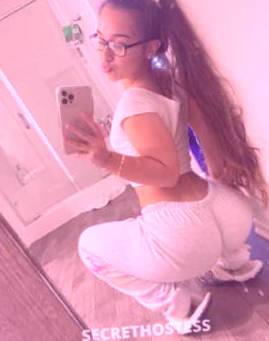26 year old Latino Escort in McAllen TX Experience EcstasySensual 26-Year-Old Babe Offers Nuru 