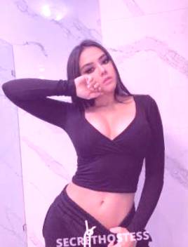23 year old Latino Escort in Houston TX Hi, I'm Alexa, a slim and beautiful Latina. I'm 