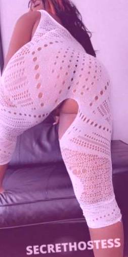 22 year old Escort in Chicago IL Escape the Mundane, darling! I'm Jasmine, a Captivating