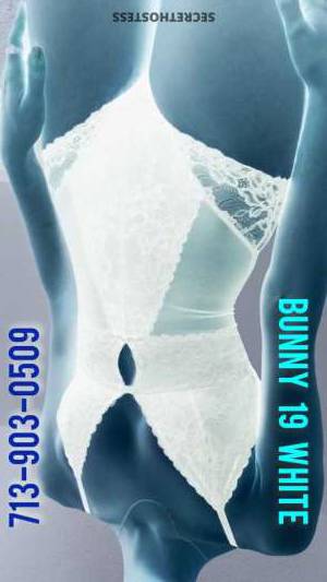 19 year old Escort in Houston TX Honey and Bunny Where Your Desires Come True with Lola, Lily