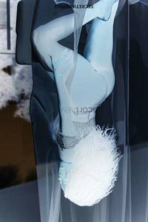 26 year old Latino Escort in Nice Anne , Independent Model