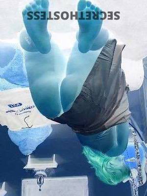 31 year old Escort in Staten Island NY Hot and Horny Provider for Naughty Fun Quickies, Sloppy Head