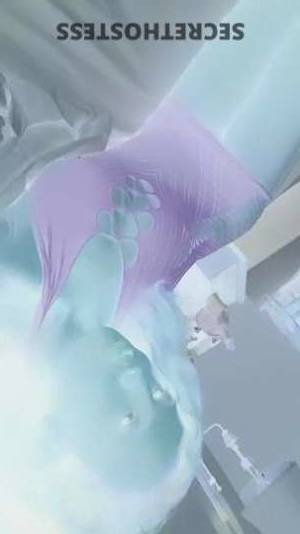 19 year old Escort in Oakland CA Kandy sweet and sassy outcall car play for you
