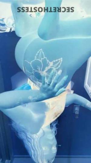 Naomi 23Yrs Old Escort Asheville NC Image - 1