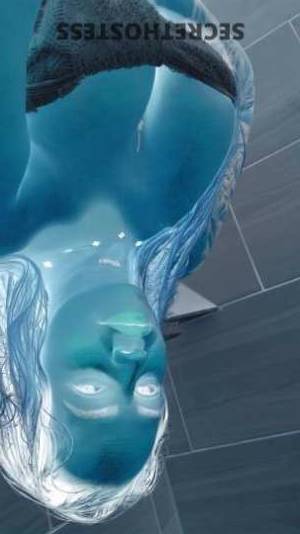 27 year old Latino Escort in West Palm Beach FL Enticing Latin vixen offers pleasures, captivates, and 