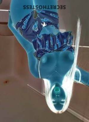 28 year old Escort in El Paso TX New to the city and eager to meet new people, I am a sensual
