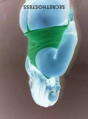 Dee 32Yrs Old Escort Staten Island NY Image - 1