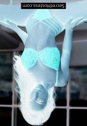23 year old Escort in London Felixa - Blue Velvet GF