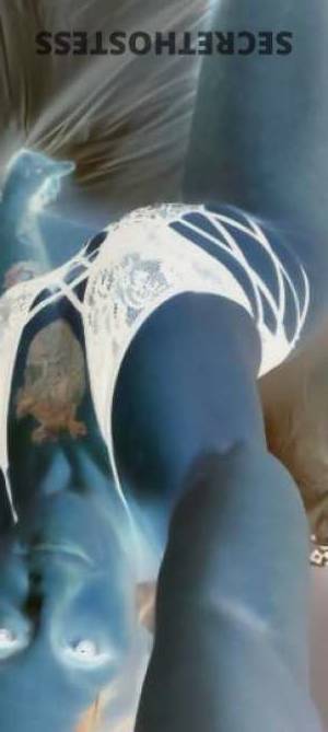 35 year old Escort in Odessa TX Unwind in My Spicy Embrace Sensual Touch and Quickie 