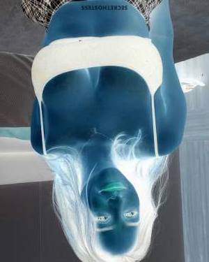 20 year old Escort in Abhā Unleash Your Desires with a Sexy 20 Year Old Independent 