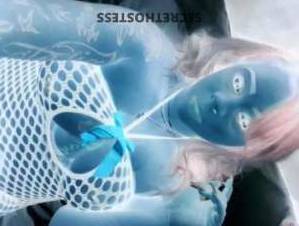 28 year old Escort in Columbia SC New Hottie in Town! Sassy & Seducive Mixed Cali Girl 